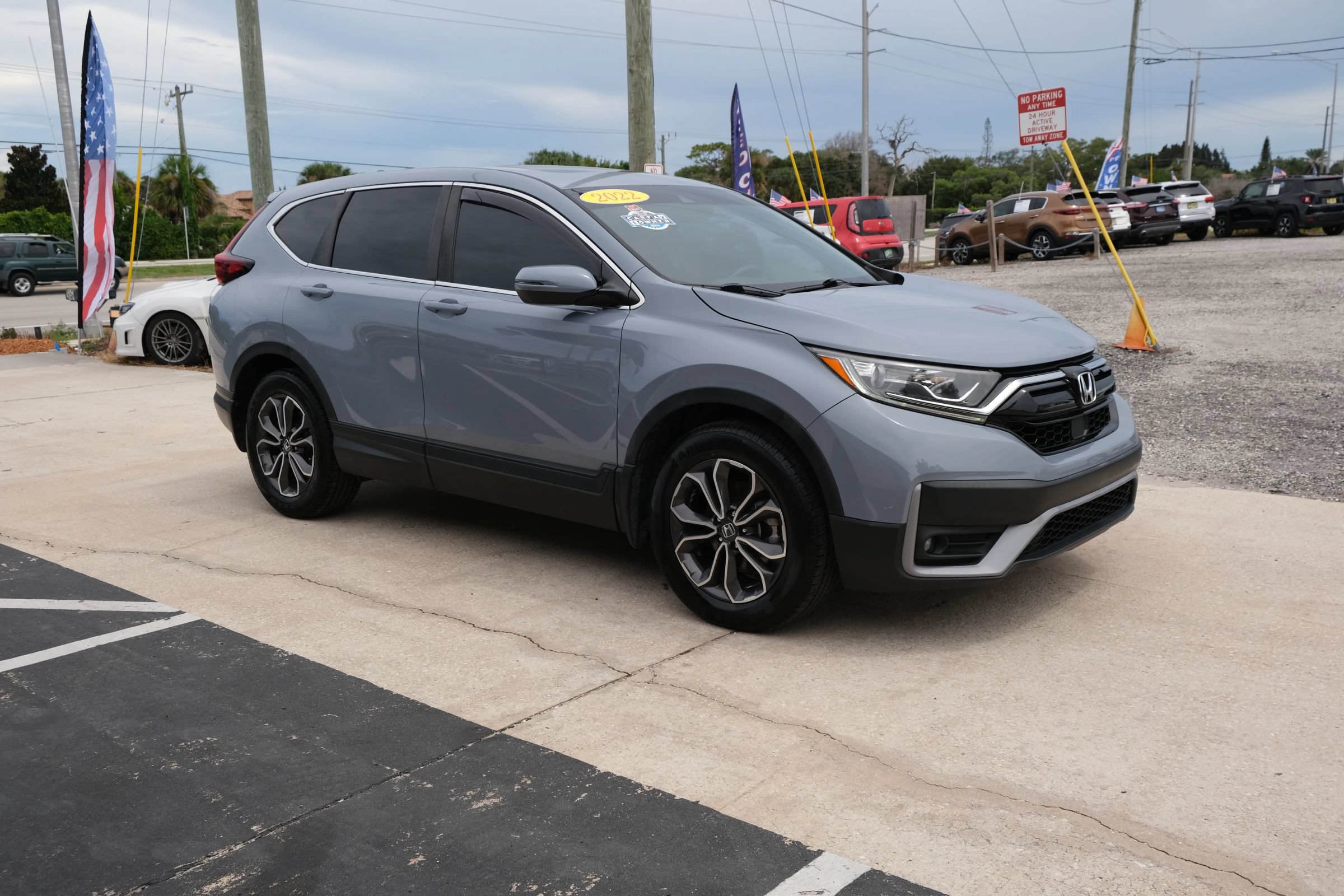 Used 2022 Honda CR-V EX image 3