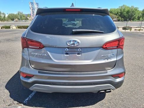 Used 2018 Hyundai Santa Fe Sport w/ Cargo Package image 7