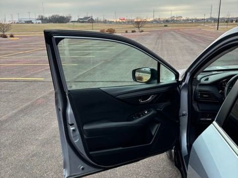 Used 2024 Subaru Outback Premium image 4