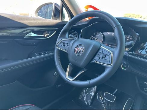 Certified 2022 Buick Envision Essence w/ Technology Package II image 8