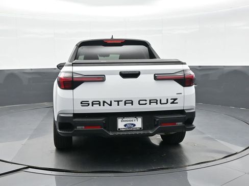 Used 2022 Hyundai Santa Cruz SEL image 5