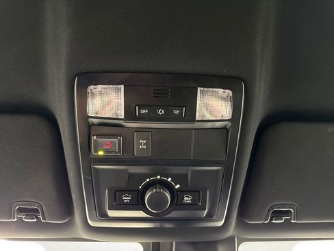 Used 2021 Toyota Tacoma TRD Off-Road w/ Technology Package image 21