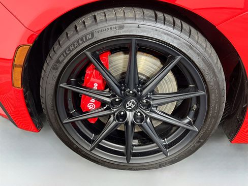 New 2025 Toyota GR86 Premium image 24