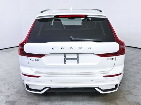 Used 2026 Volvo XC60 B5 Ultra w/ Climate Package image 31