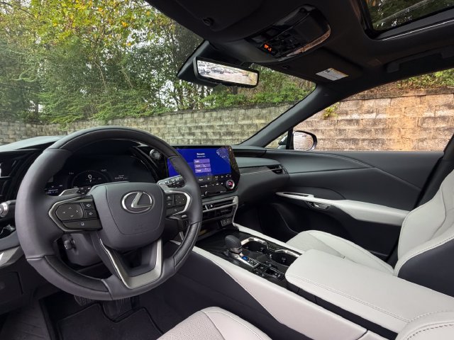 New 2026 Lexus RX 350 w/ Convenience Package AWD/4WD image 23