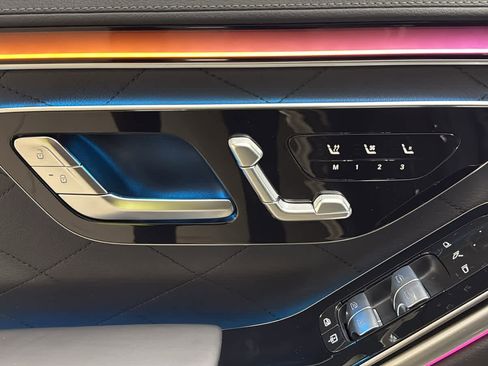 New 2026 Mercedes-Benz S 580 4MATIC Sedan image 18