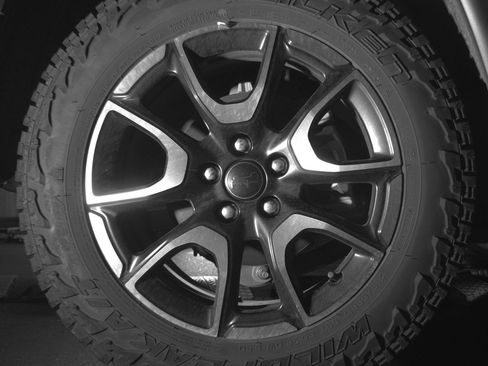 Used 2025 Jeep Compass Trailhawk image 15