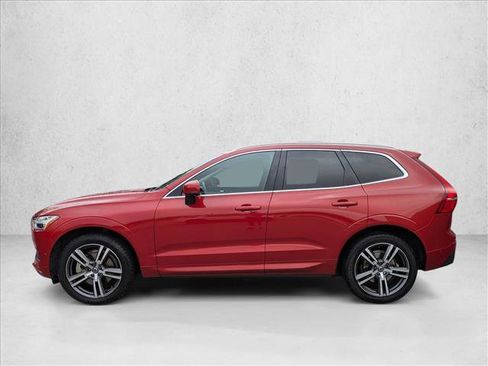 Used 2019 Volvo XC60 T6 Momentum w/ Protection Package Premier image 8