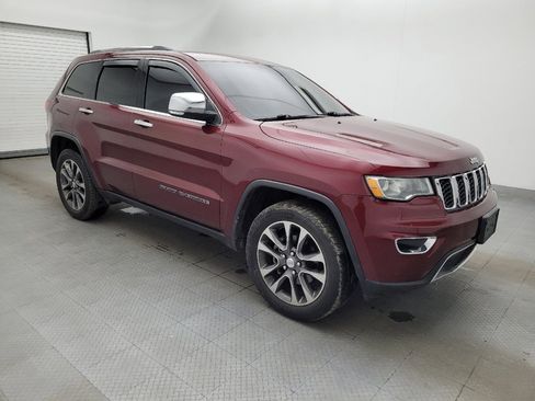 Used 2018 Jeep Grand Cherokee Limited image 11