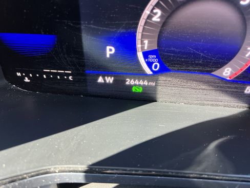 Used 2022 Volkswagen Taos SE w/ Panoramic Sunroof Package image 21