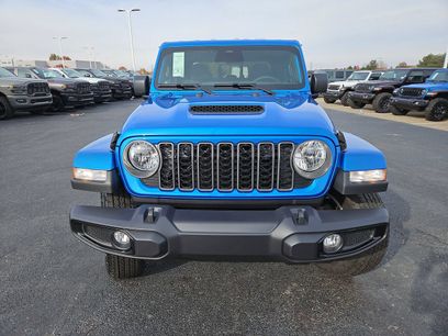 New 2026 Jeep Gladiator Sport