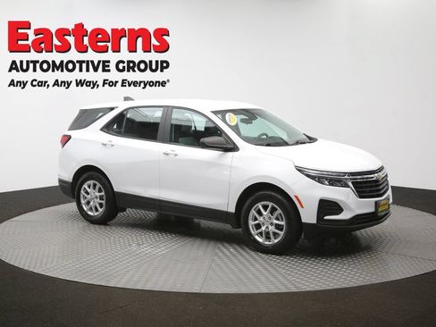 Used 2022 Chevrolet Equinox LS FWD image 46