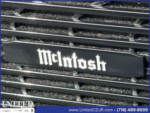 Used 2022 Jeep Wagoneer Series III w/ Premium Group I image 24