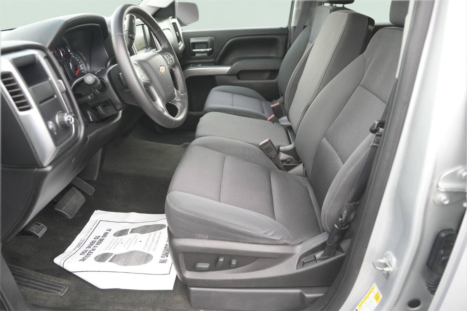 Used 2016 Chevrolet Silverado 1500 LT w/ Texas Edition RWD image 9