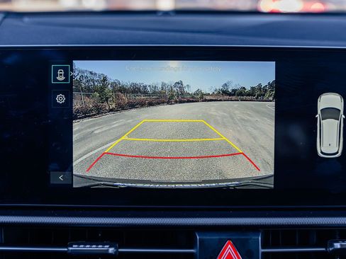 Used 2026 Kia Sportage LX w/ LX Convenience Package image 29