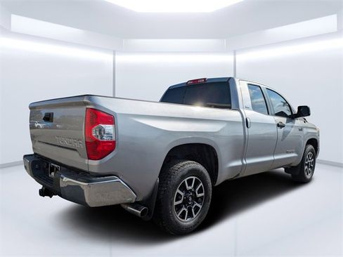 Used 2014 Toyota Tundra SR5 image 3