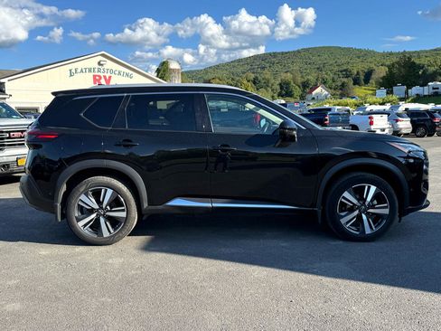 Used 2022 Nissan Rogue SL w/ SL Premium Package image 4