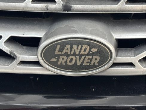 Used 2017 Land Rover Discovery Sport HSE image 36