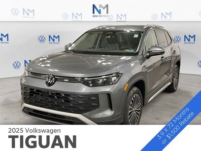 New 2025 Volkswagen Tiguan S