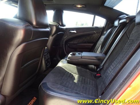 Used 2017 Dodge Charger R/T RWD image 15