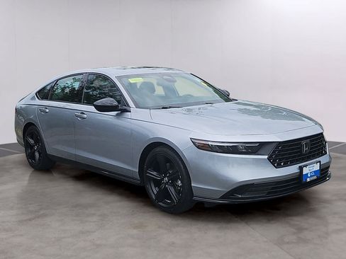Certified 2023 Honda Accord Sport image 3