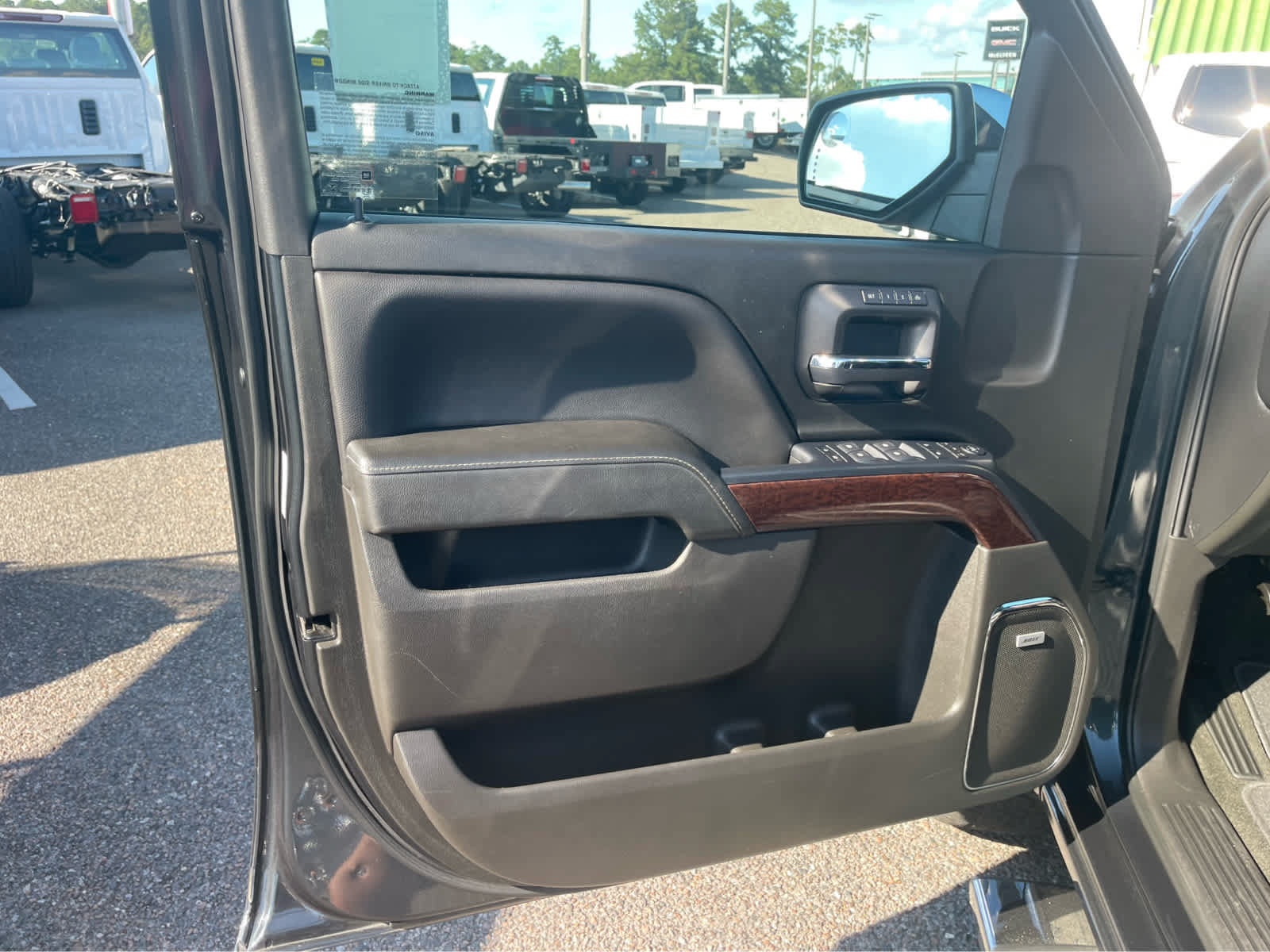 Used 2018 GMC Sierra 1500 SLT AWD/4WD image 10