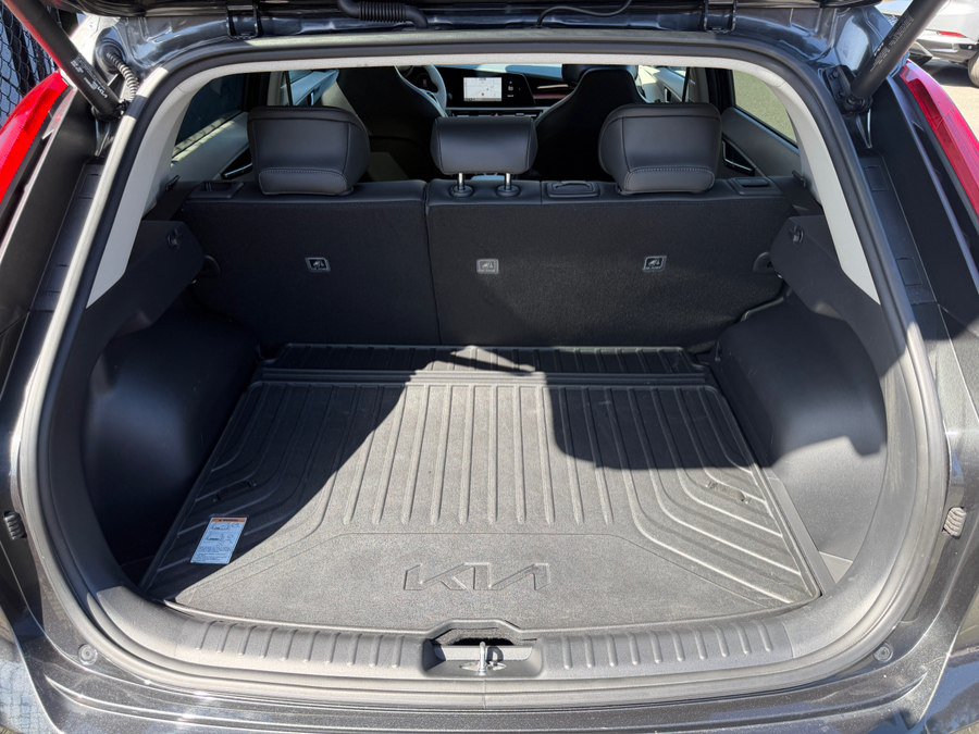 Used 2024 Kia Niro Wave FWD image 49