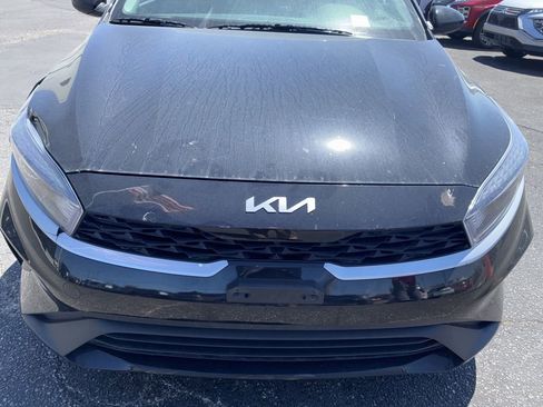 Used 2024 Kia Forte LXS FWD image 2