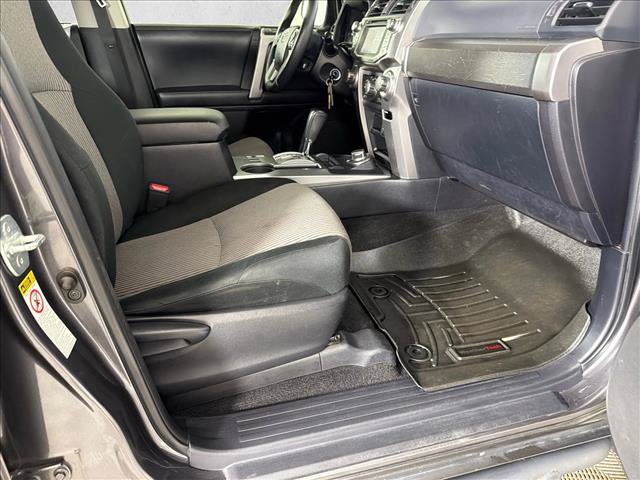 Used 2018 Toyota 4Runner SR5 AWD/4WD image 13
