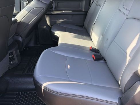 New 2024 RAM 2500 Tradesman w/ Chrome Appearance Group AWD/4WD image 20