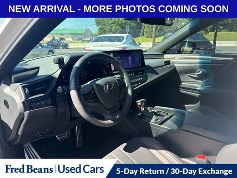 Used 2024 Lexus ES 350 F Sport w/ Technology Package FWD image 13