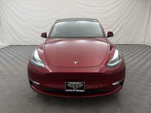Used 2024 Tesla Model Y Long Range AWD/4WD image 3