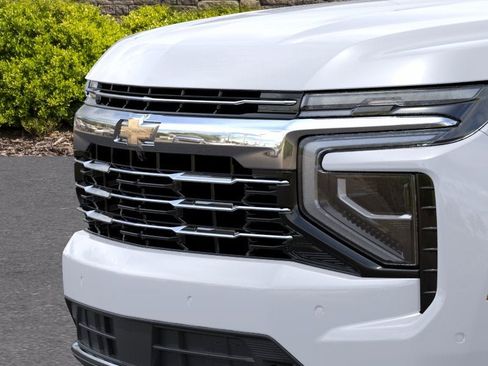 New 2026 Chevrolet Suburban LT AWD/4WD image 37