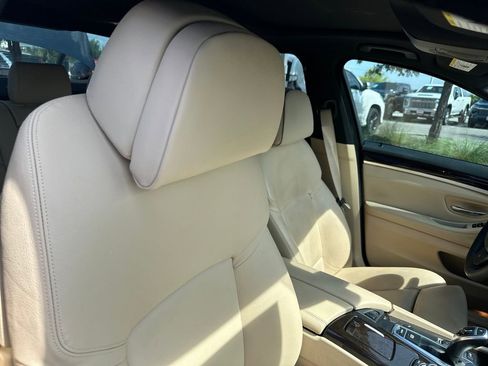 Used 2013 BMW 535i Sedan RWD image 32