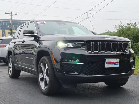 Used 2024 Jeep Grand Cherokee Limited w/ Luxury Tech Group II AWD/4WD image 1