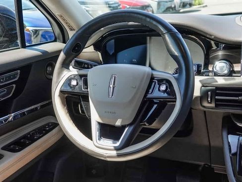 Used 2020 Lincoln Corsair Reserve image 14