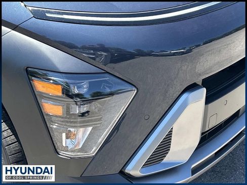 New 2027 Hyundai Kona Limited FWD image 10