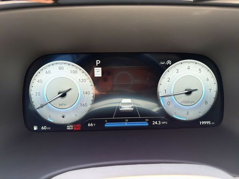 Used 2024 Hyundai Palisade Calligraphy AWD/4WD image 3