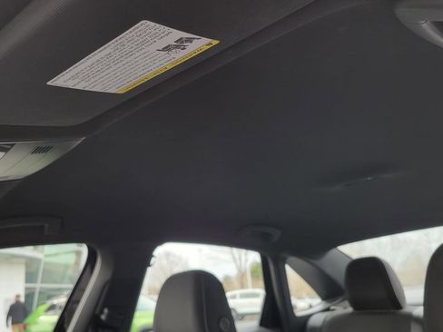 Used 2023 Volkswagen Jetta Sport image 20