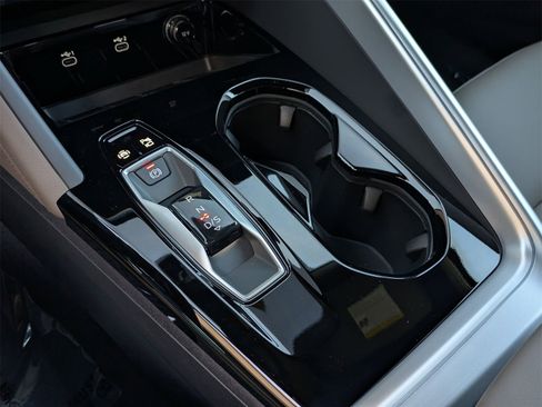 New 2025 Audi Q5 Premium image 7