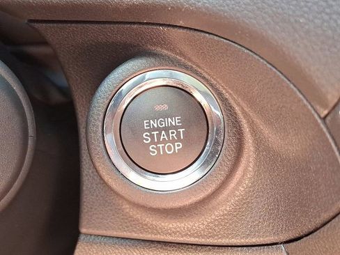 Certified 2025 Subaru Ascent Bronze Edition AWD/4WD image 29