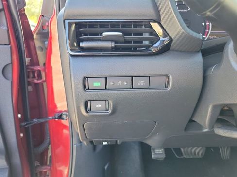 Used 2021 Nissan Sentra SV FWD image 13