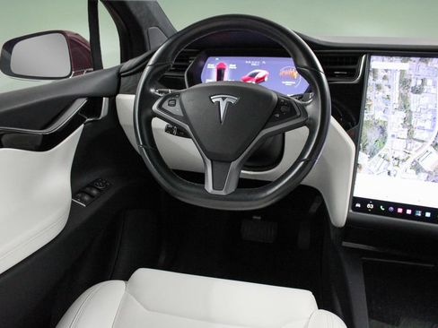 Used 2018 Tesla Model X 75D AWD/4WD image 22