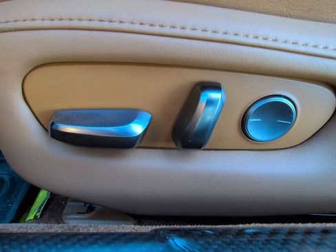 Used 2021 Lexus LC 500 Convertible w/ Touring Package image 17