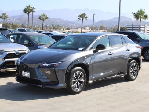 Certified 2023 Lexus RZ 450e Premium w/ Technology Package AWD/4WD image 3