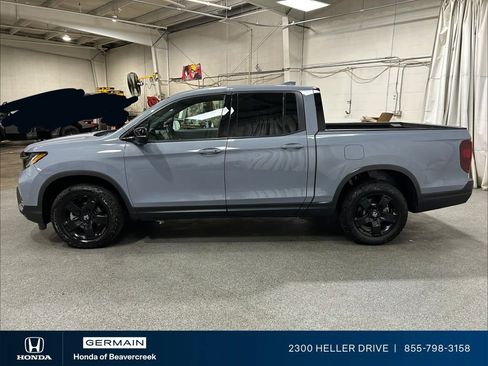 Certified 2024 Honda Ridgeline Black Edition image 5
