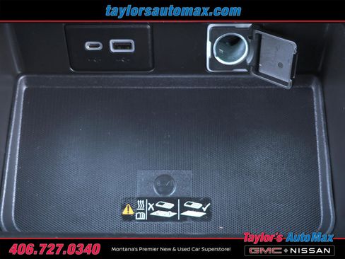 Used 2022 GMC Yukon SLT image 25