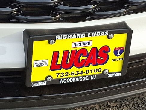 New 2026 Chevrolet Trax RS w/ Sunroof Package image 5