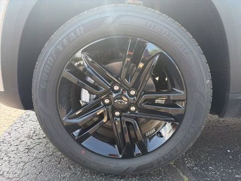 Used 2026 Chevrolet Trax ACTIV w/ Driver Confidence Package FWD image 9