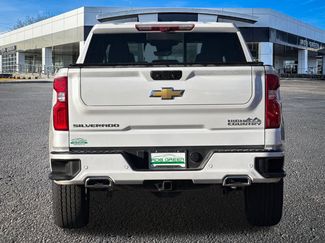 Used 2024 Chevrolet Silverado 1500 High Country w/ Technology Package video 4